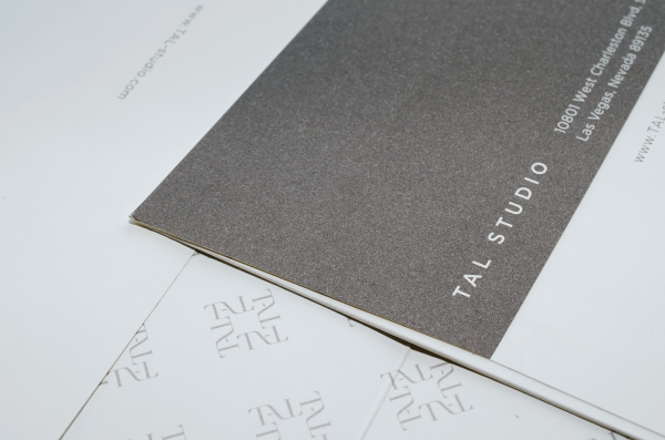 28_grey-stationary-custom-envelope-printing-high-end-serious-good-looking-designer-work