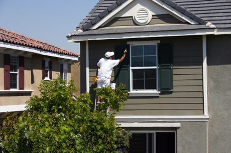 EXTERIOR-HOUSE-PAINTING