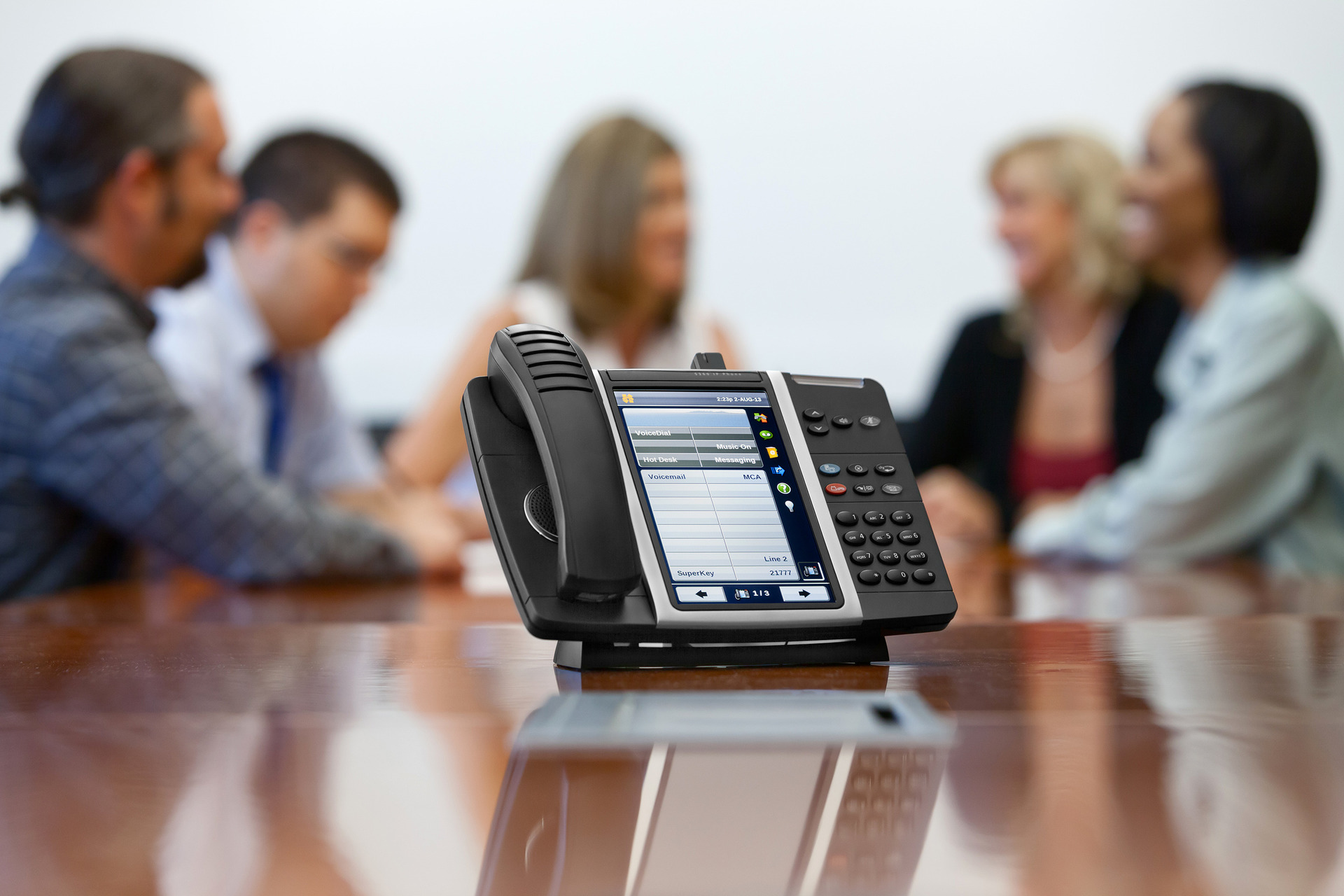 Mitel-Business-MiVoice-5360-Environment-2